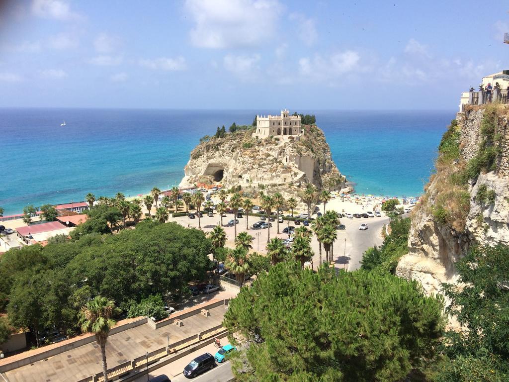 B&B Hortis Tropea Exterior photo